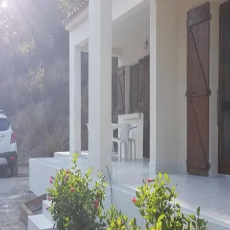 Appartement 5 Pers Dans Avec Piscine Face A La Solenzara