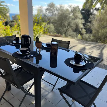 Appartement 5 Pers Dans Avec Piscine Face A La Solenzara *