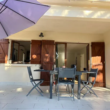 5 Pers Dans Avec Piscine Face A La Solenzara Appartement *