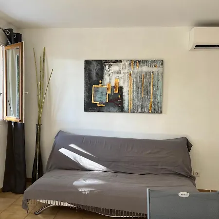 5 Pers Dans Avec Piscine Face A La Solenzara Appartement